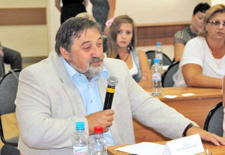 Ректор РМАТ И.В. Зорин на круглом столе Комитета по физической культуре, спорту, туризму и работе с молодёжью Московской области