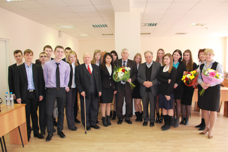 Учредитель РМАТ Пугиев В.Г. и ректор РМАТ Трофимов Е.Н. на госэкзаменах 2013