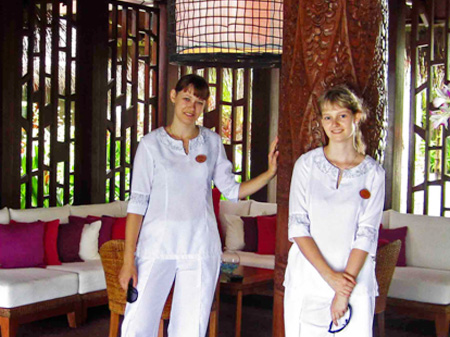 Юфанова Алена и Мамаева Ирина - выпускницы Ватель-РМАТ