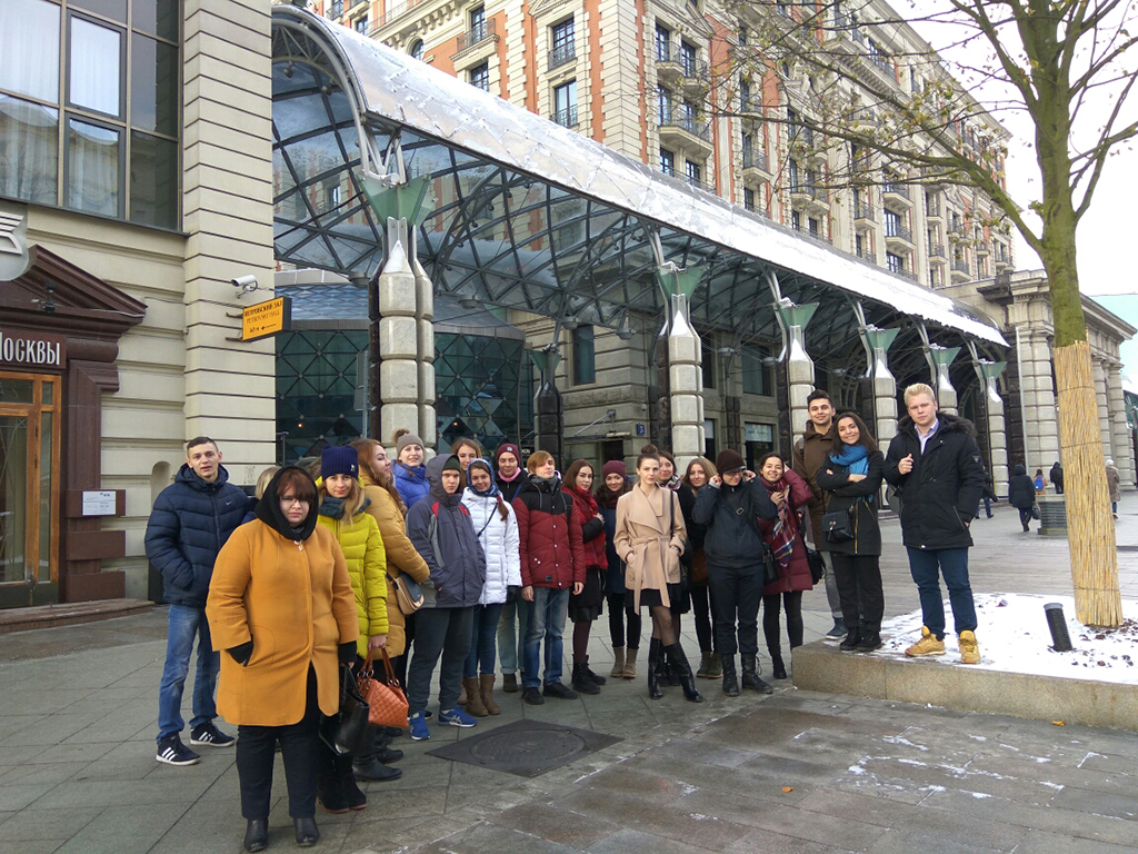 Студенты РМАТ на выездном практическом занятии в отеле Ritz Carlton Moscow, 2016